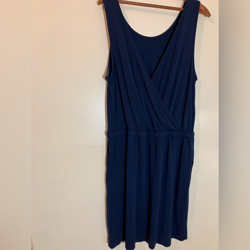 Lou & Grey, sleeveless, pockets, navy, mini dress, size large, excellent shape - Picture 3 of 4